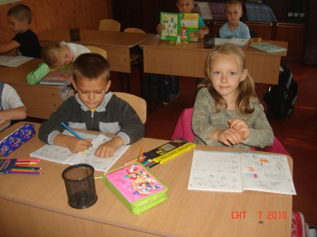Наш перший вересень у школі