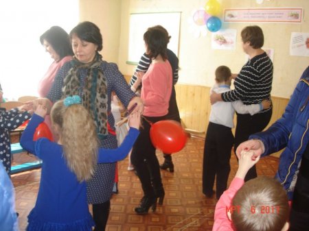 Свято для мам