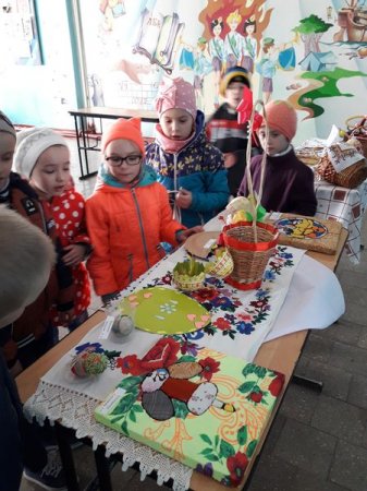 Великодня виставка